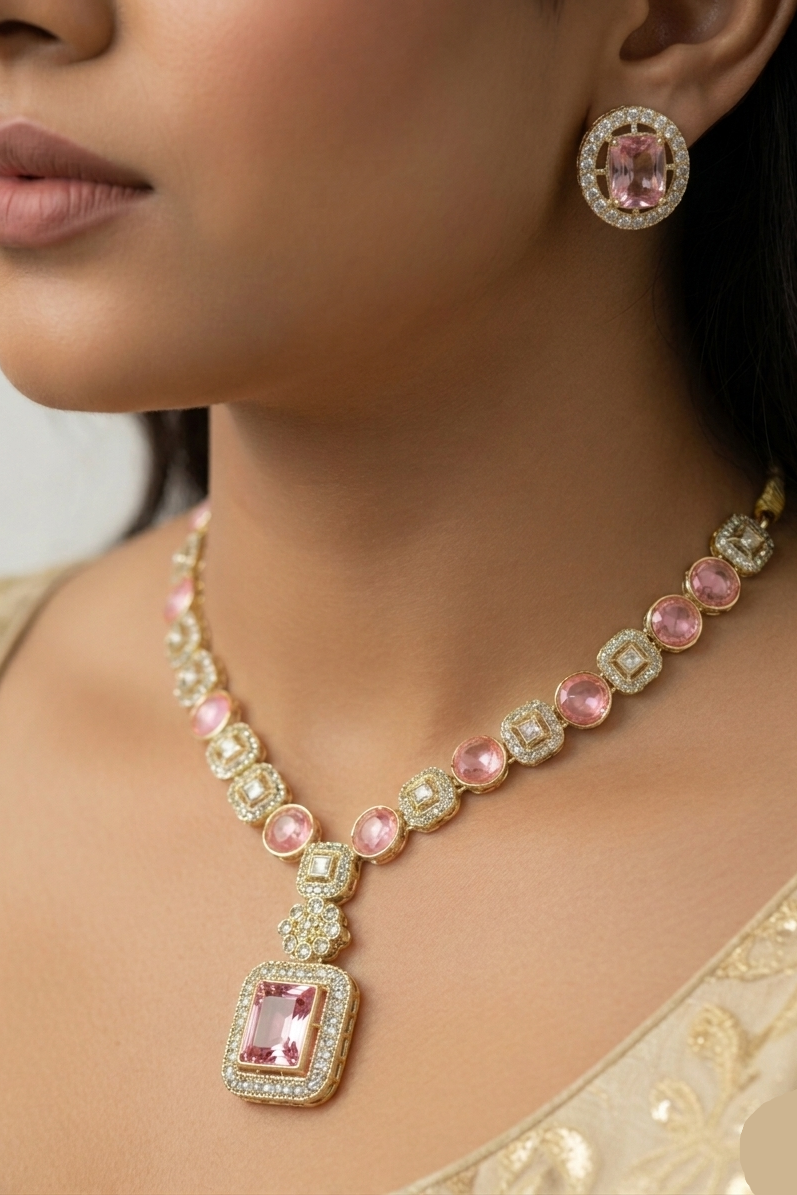 Blush Facet Necklace Set